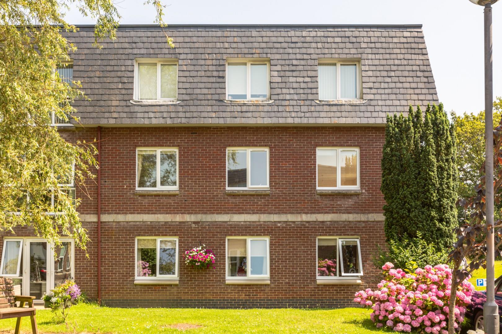 Willow court, Clyne Common, Swansea, SA3 3JB